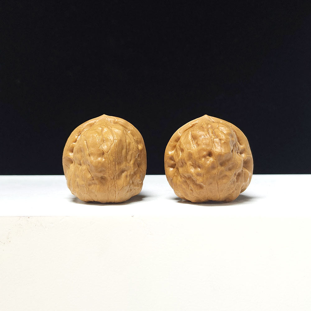 The "Ancient Toad x Stone Frog Mini Hand-Twister" Collector Pair | A-Grade Collector Tier | 31.0mm x 34.0mm | SZ-A-057615