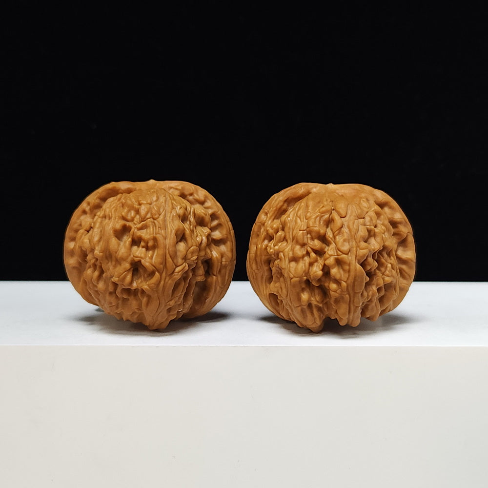 The "Butterfly Sunken-Crown White Lion" Hu Die Men Jian Bai Shi Zi Pair | SS-Grade Imperial Tier | 44.0mm x 49.0mm | BSZ-SS-007371