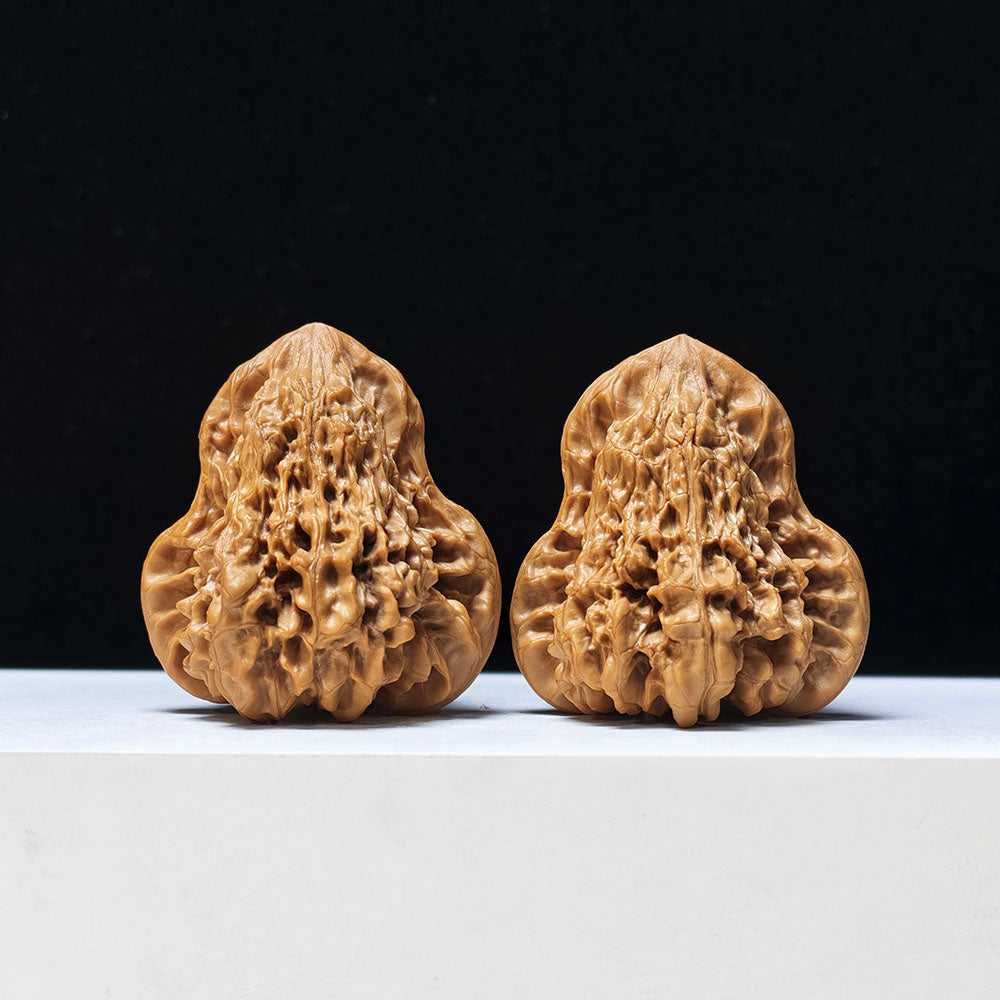 The "Qilin-Grained Grand Gourd" Qi Lin Wen Da Hu Lu Exotic Collector Pair | Rare Form Tier | 48.0mm x 44.0mm | YX-E-134838