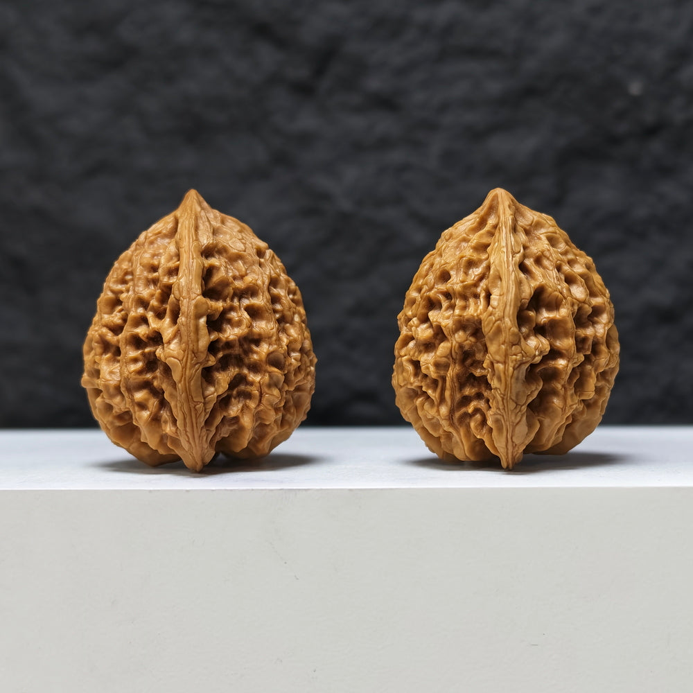 "Peach Heart Tiger Head King" Tao Xin Hu Tou Wang Masterpiece Wenwan Walnuts Pair | 42.0mm x 38.0mm | HT-SS-004477