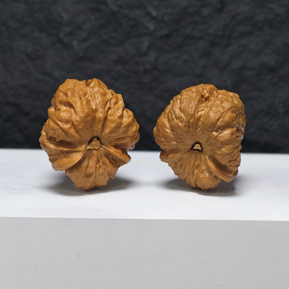 "Awakening Lion - Poison Dart Frog" Xing Shi Jian Du Wa YX-E-174879 Collector Wenwan Walnuts Pair | 37.0mm x 41.0mm | YX-E-174879