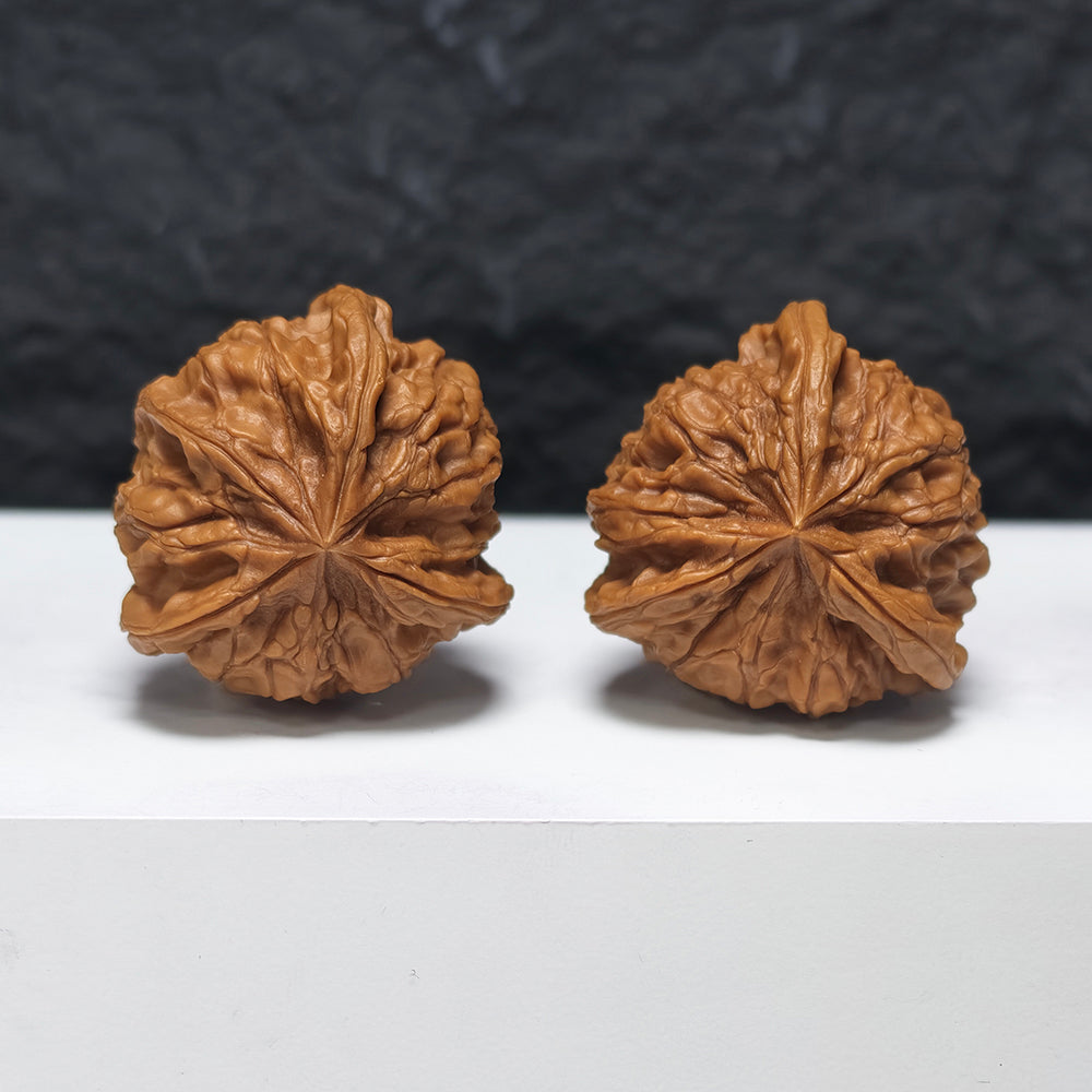 "Imperial Seal Owl Three-Ridge" Yu Xi Mao Tou Ying San Leng YX-E-182930 Collector Wenwan Walnuts Pair | 37.0mm x 37.0mm | YX-E-182930
