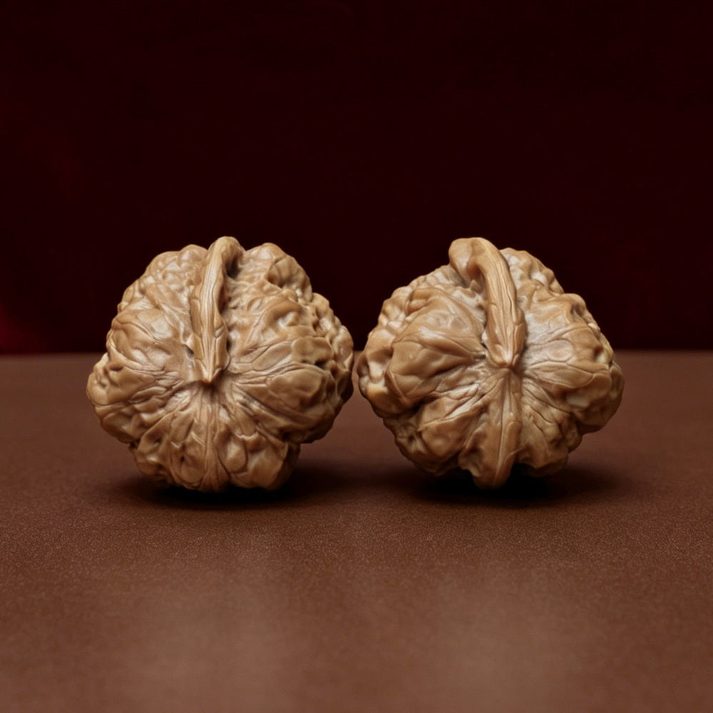 The "Miniature Crystal Frog Smooth Sailing" (Xiu Zhen Shui Jing Wa Yi Fan) Exhibition-Grade Collector's Pair | 33.0mm x 35.0mm | YX-E-050529