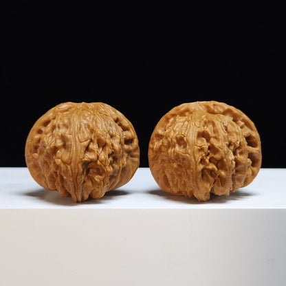 The "Low-Apex Spherical White Lion" (Men Jian Qiu Xing Bai Shi Zi) Exhibition-Grade Symmetrical Pair | 41.0mm x 44.0mm | BSZ-SS-008446