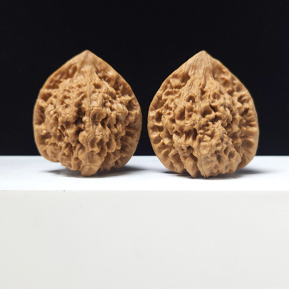 The "Official's Hat Guan Mao" Collector Pair | A-Grade Collector Tier | 44.0mm x 40.0mm | GM-A-024751