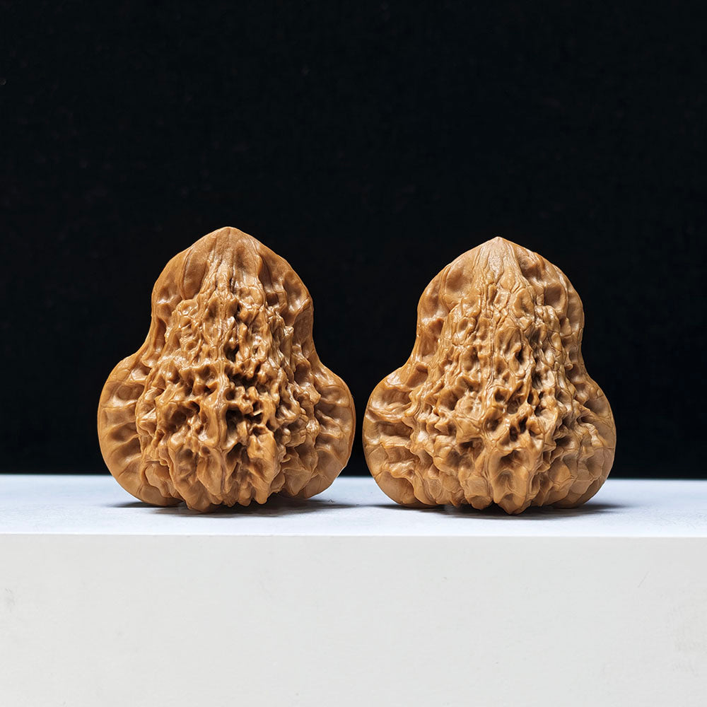 The "Qilin-Grained Grand Gourd" Qi Lin Wen Da Hu Lu Exotic Collector Pair | Rare Form Tier | 48.0mm x 44.0mm | YX-E-134838