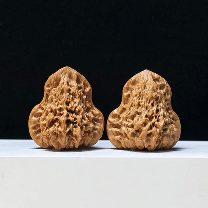 The "Qilin-Grained Grand Gourd" Qi Lin Wen Da Hu Lu Exotic Collector Pair | Rare Form Tier | 48.0mm x 44.0mm | YX-E-134838