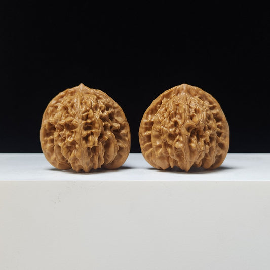 The "Gorge of Clouds" (Xia Yun Ling) A-Grade Squat Pair | 41.0mm (Length) x 40.0mm (Width) | SZ-A-015153