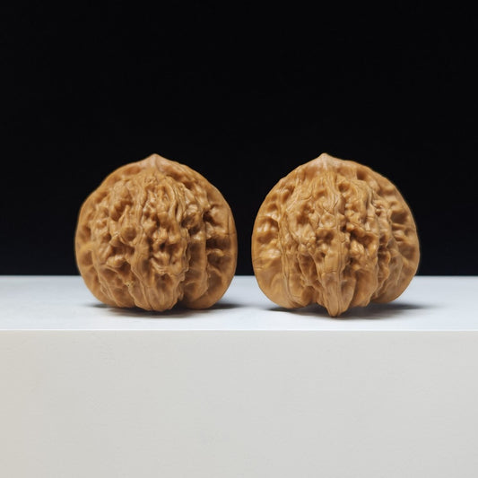 The "Cloud Heart" (Xia Yun Ling) AA-Grade Heart-Shaped Pair | 40.0mm (Length) x 38.0mm (Width) | SZ-AA-008157