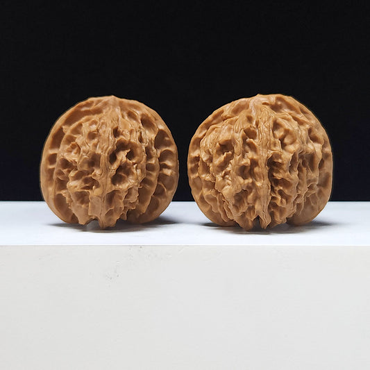 "Hundred Beasts Lion Head" Bai Shou Shi Zi Tou Wenwan Walnut Pair | 43.0mm x 41.0mm | BS-AA-001638