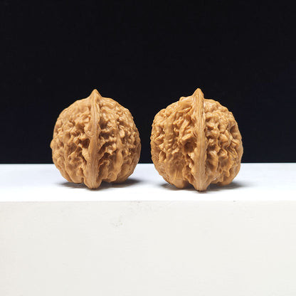 "Xia Yun Ling Peach Heart" Xia Yun Ling Tao Xin Wenwan Walnut Pair | 37.0mm x 36.0mm | SZ-AA-046614