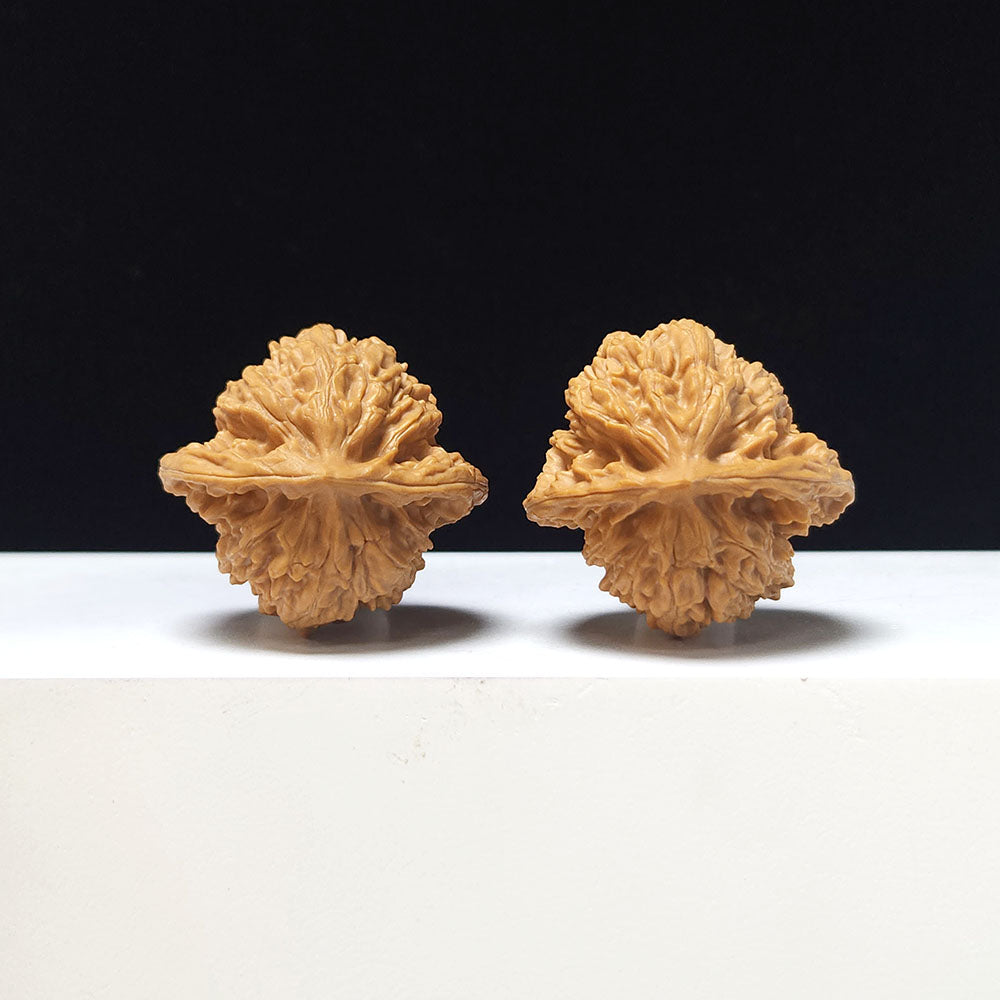 "Xia Yun Ling Peach Heart" Xia Yun Ling Tao Xin Wenwan Walnut Pair | 37.0mm x 36.0mm | SZ-AA-046614