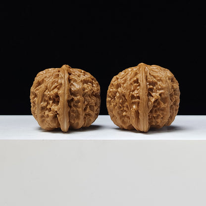 "White Lion Head" Bai Shou Lion Head Classic Squat Flat-Base Wenwan Walnuts Pair | 40.0mm x 39.0mm | BSZ-A-002010
