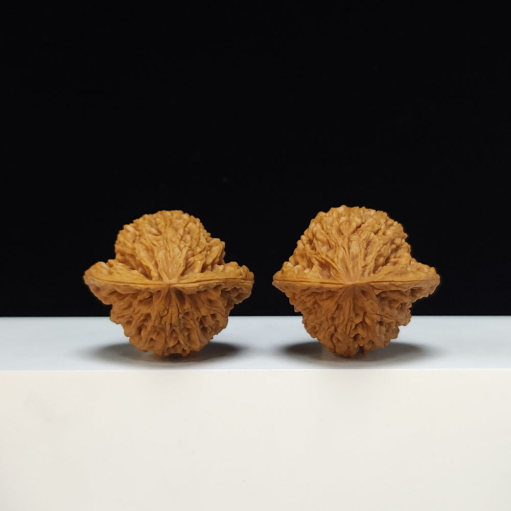 The "Peach Heart Tiger Head King" (Tao Xin Hutou Wang) Premium Symmetrical Collector's Pair | 42.0mm x 38.0mm | HT-SS-004477