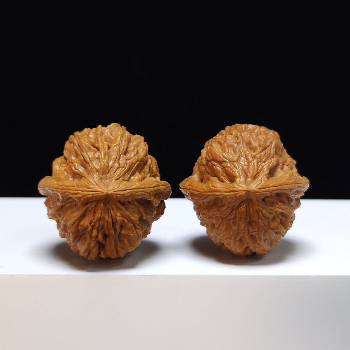 The "Spherical Round" Bai Shi Zi Lion's Head Pair | S-Grade Collector Tier | 41.0mm x 40.0mm | BSZ-S-002362