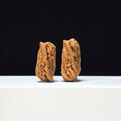 The "Penguin Gold Bar" Qi E Jin Tiao Exotic Hand-Twister Pair | Rare Form Tier | 22.0mm x 22.0mm | YX-E-154858