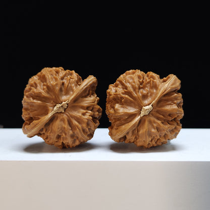 The "Palace Lantern" S‑Grade Elegant Silhouette Pair | Graceful Ornate Wenwan Collectible | 44.0mm x 41.0mm | SZ‑S‑032463