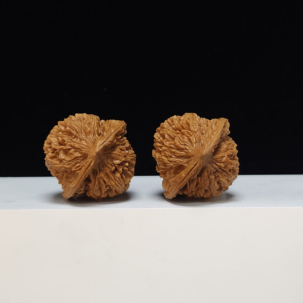 The "Imperial Jade Qilin" Yu Qi Lin Lion's Head Pair | S-Grade Collector Tier | 40.0mm x 39.0mm | SZ-S-035499
