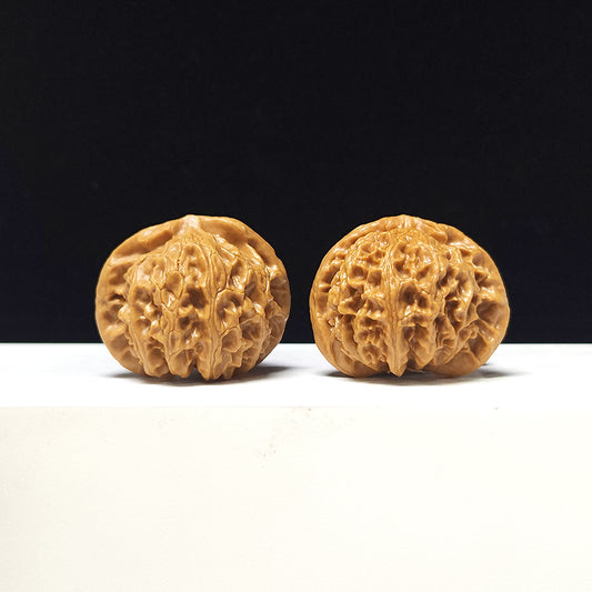 "Palace Lantern" Gong Deng Wenwan Walnut Pair | 41.0mm x 38.0mm | SZ-A-067711