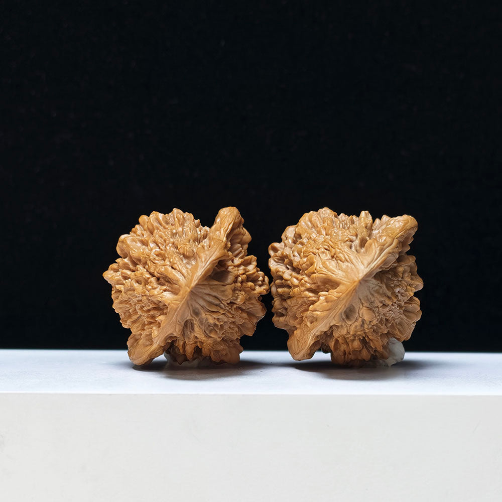 The "Qilin-Grained Grand Gourd" Qi Lin Wen Da Hu Lu Exotic Collector Pair | Rare Form Tier | 48.0mm x 44.0mm | YX-E-134838