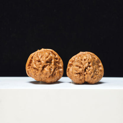 The "Toad Head Mountain Eagle" Ha Ma Tou Zuo Shan Diao Exotic Collector Pair | Rare Form Tier | 39.0mm x 42.0mm | YX-E-158862