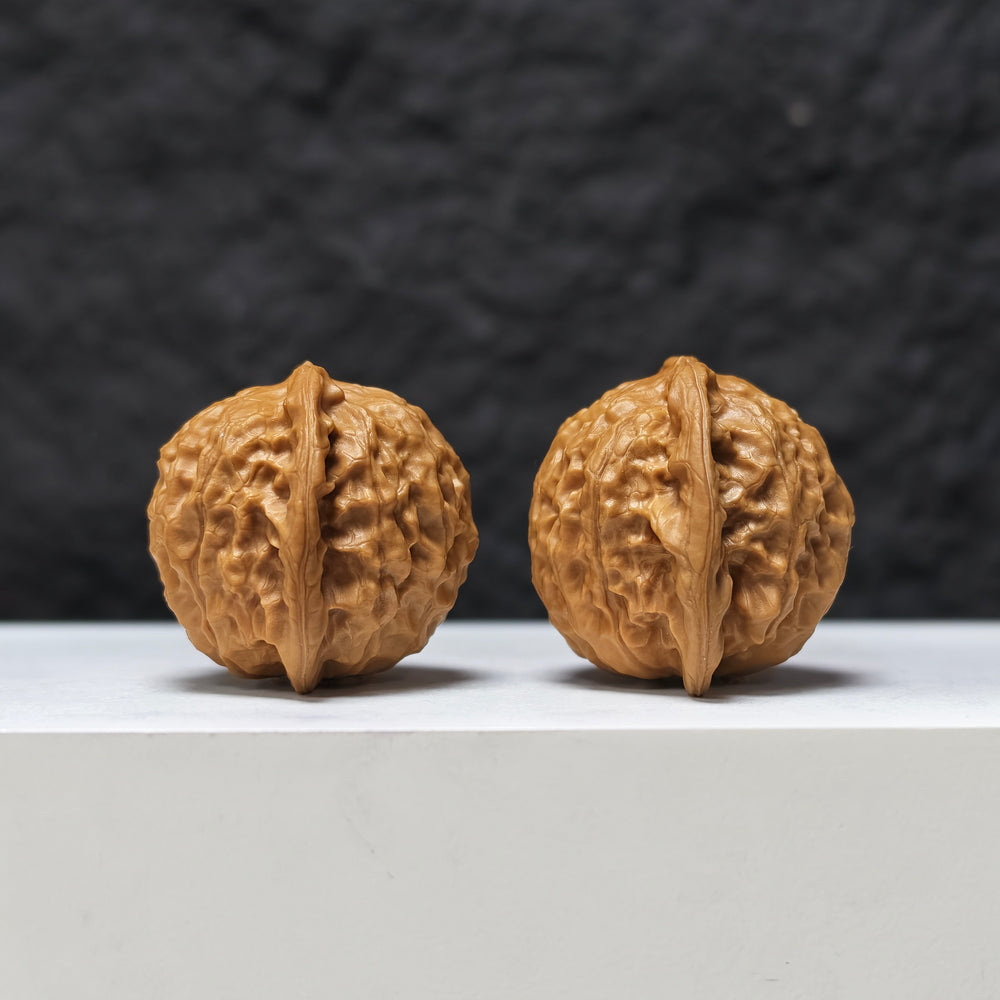 Porcelain Doll" Ci Wa Wa GM-SS-003479 Masterpiece Wenwan Walnuts Pair | 40.0mm x 34.0mm | GM-SS-003479