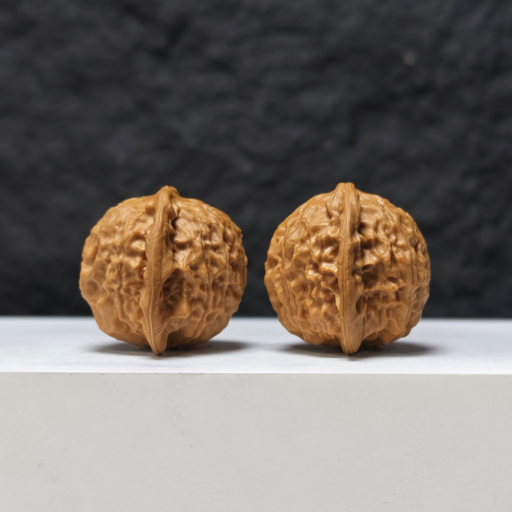 Porcelain Doll" Ci Wa Wa GM-SS-003479 Masterpiece Wenwan Walnuts Pair | 40.0mm x 34.0mm | GM-SS-003479