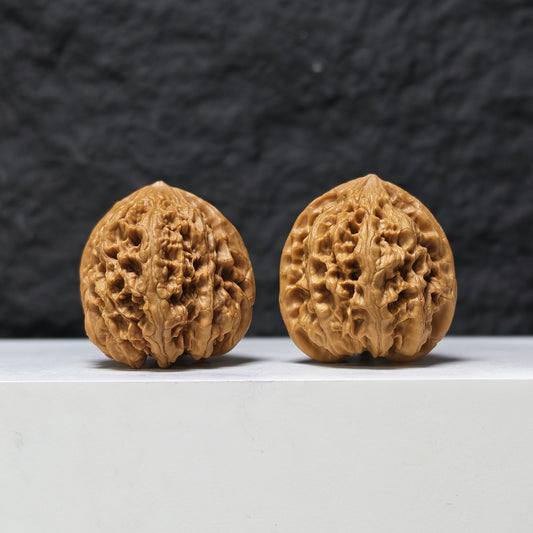 The "Spherical Peach-Heart Bison" Qiu Xing Tao Xin Ye Niu Pair | S-Grade Collector Tier | 37.0mm x 39.0mm | SZ-S-024365