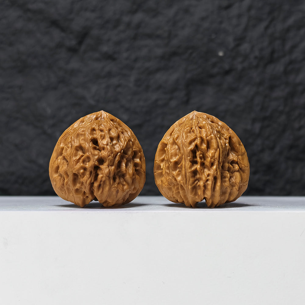 Jiulong Valley Peach Heart" Jiu Long Gu Tao Xin  Collector Wenwan Walnuts Pair | 38.0mm x 39.0mm | JLG-S-001377