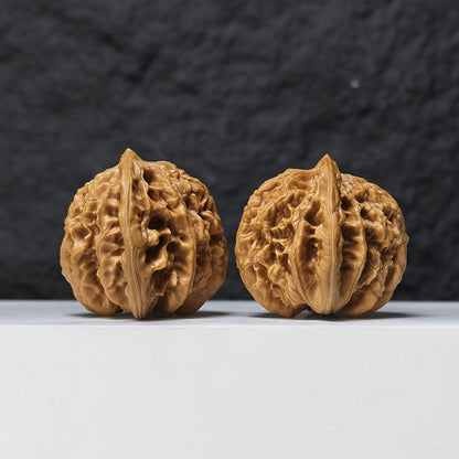 "Peach Heart Xia Yun Ling" Tao Xin Xia Yun Ling SZ-SS-021513 Masterpiece Wenwan Walnuts Pair | 43.0mm x 42.0mm | SZ-SS-021513