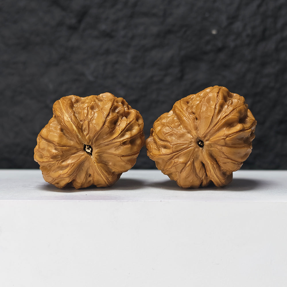 "Rolling Donkey" Lv Da Gun LDG-SS-003894 Masterpiece Wenwan Walnuts Pair | 42.0mm x 48.0mm | LDG-SS-003894