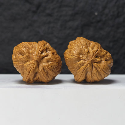 "Rolling Donkey" Lv Da Gun LDG-SS-003894 Masterpiece Wenwan Walnuts Pair | 42.0mm x 48.0mm | LDG-SS-003894