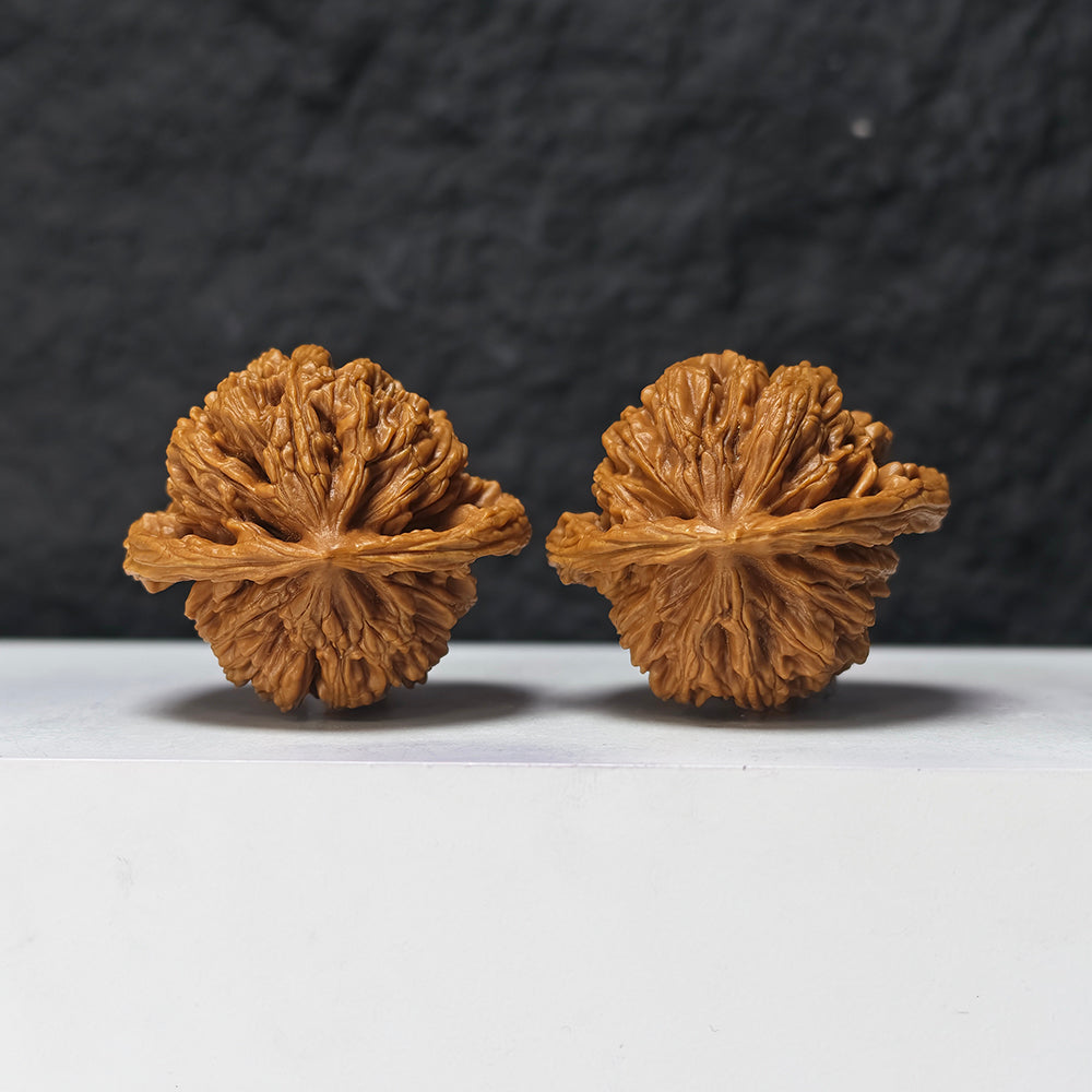 "Han Tower" Han Gao Lou SZL-SS-002878 Masterpiece Wenwan Walnuts Pair | 44.0mm x 40.0mm | SZL-SS-002878