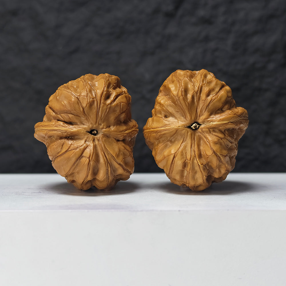 "Rolling Donkey" Lv Da Gun LDG-SS-003894 Masterpiece Wenwan Walnuts Pair | 42.0mm x 48.0mm | LDG-SS-003894