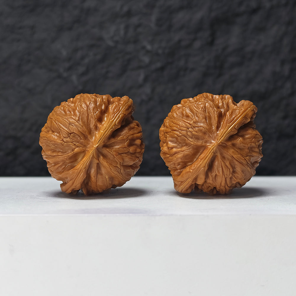 "Palace Lantern" Gong Deng GM-SS-005883 Masterpiece Wenwan Walnuts Pair | 44.0mm x 40.0mm | GM-SS-005883