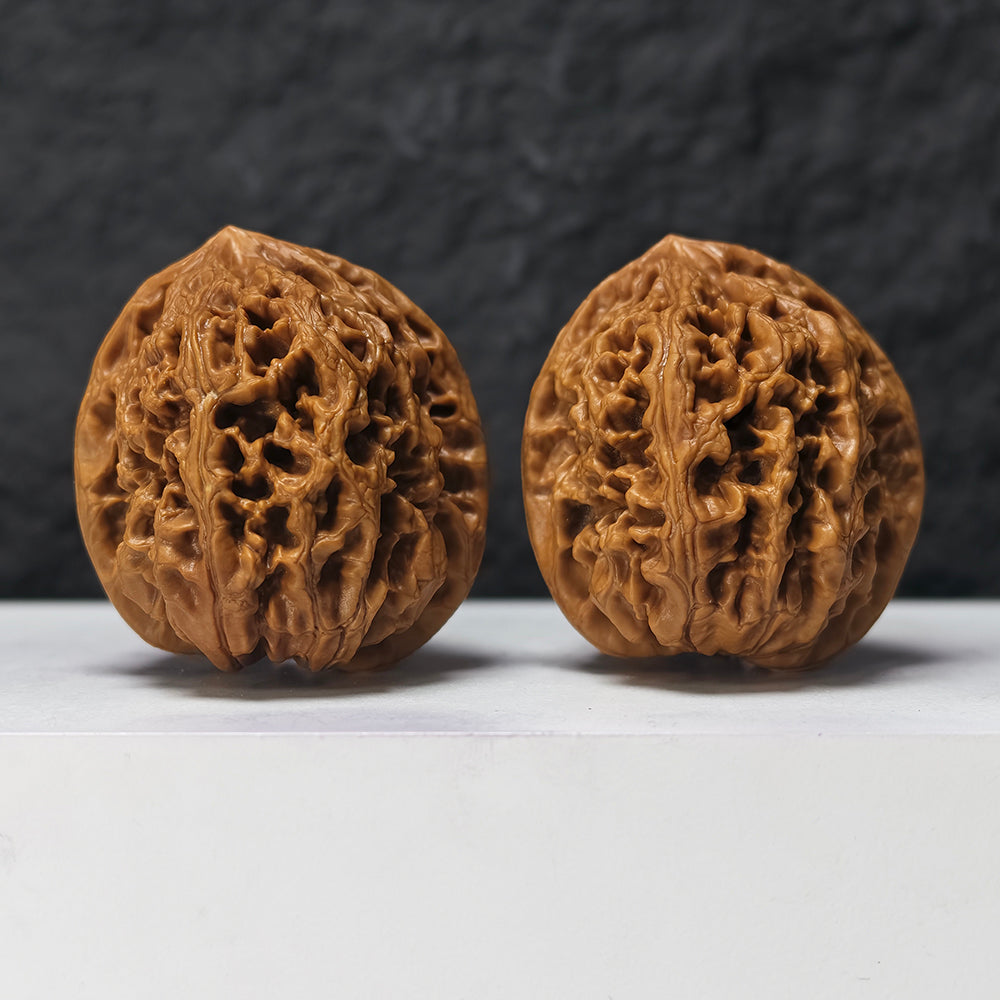 "Phoenix Terrace" Feng Huang Tai GM-SSS-008887 Masterpiece Wenwan Walnuts Pair | 45.0mm x 45.0mm | GM-SSS-008887