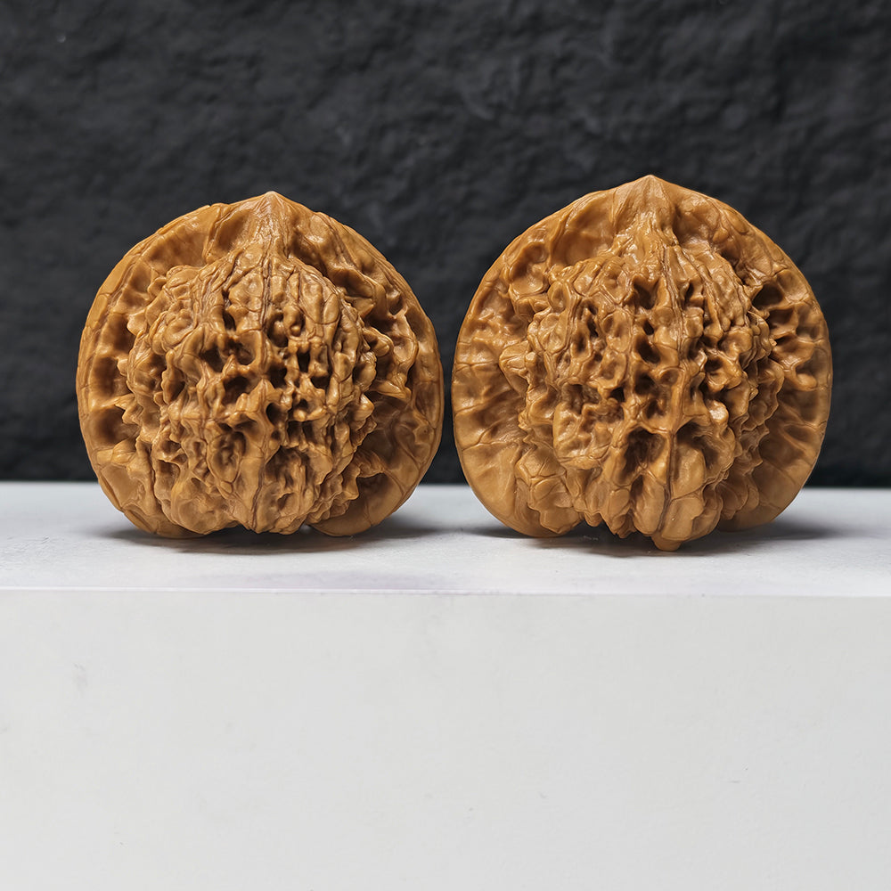 "Concave-Base Kirin Scale Pattern" Qi Lin Wen Ao Di SZ-SSS-016910 Masterpiece Wenwan Walnuts Pair | 53.0mm x 48.0mm | SZ-SSS-016910