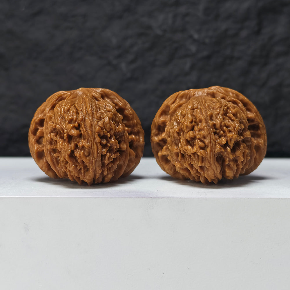 "Spherical Nan Jiang Shi" Qiu Xing Nan Jiang Shi NJS-SS-004901 Masterpiece Wenwan Walnuts Pair | 46.0mm x 46.0mm | NJS-SS-004901