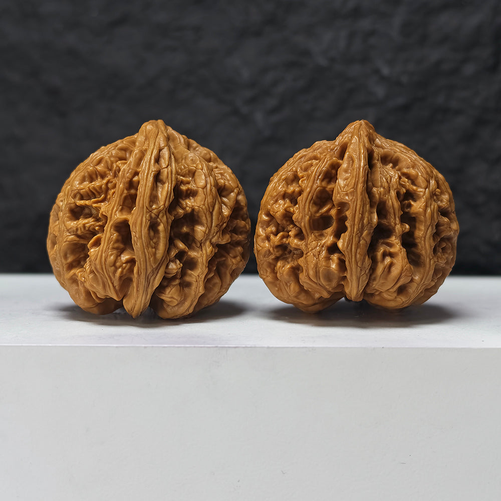 "Thick-Veined Mountain Eagle" Da Cu Jin Zuo Shan Diao YX-E-175885 Entry Select Wenwan Walnuts Pair | 45.0mm x 46.0mm | YX-E-175885