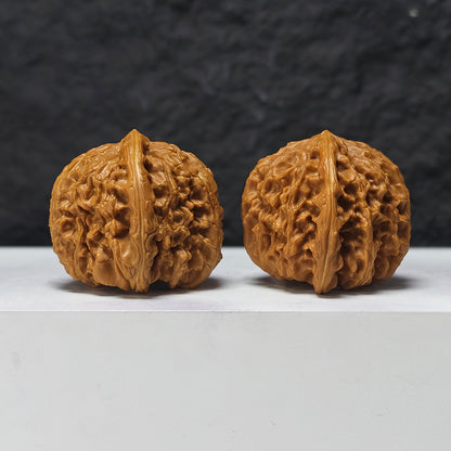 "Triangle White Lion" San Jiao Bai Shi Zi BSZ-SSS-002890 Masterpiece Wenwan Walnuts Pair | 44.0mm x 43.0mm | BSZ-SSS-002890