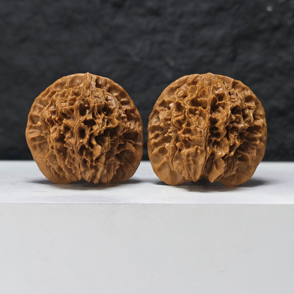 "Shaanxi Official's Hat" Shaanxi Guan Mao GM-SS-006891 Masterpiece Wenwan Walnuts Pair | 46.0mm x 42.0mm | GM-SS-006891