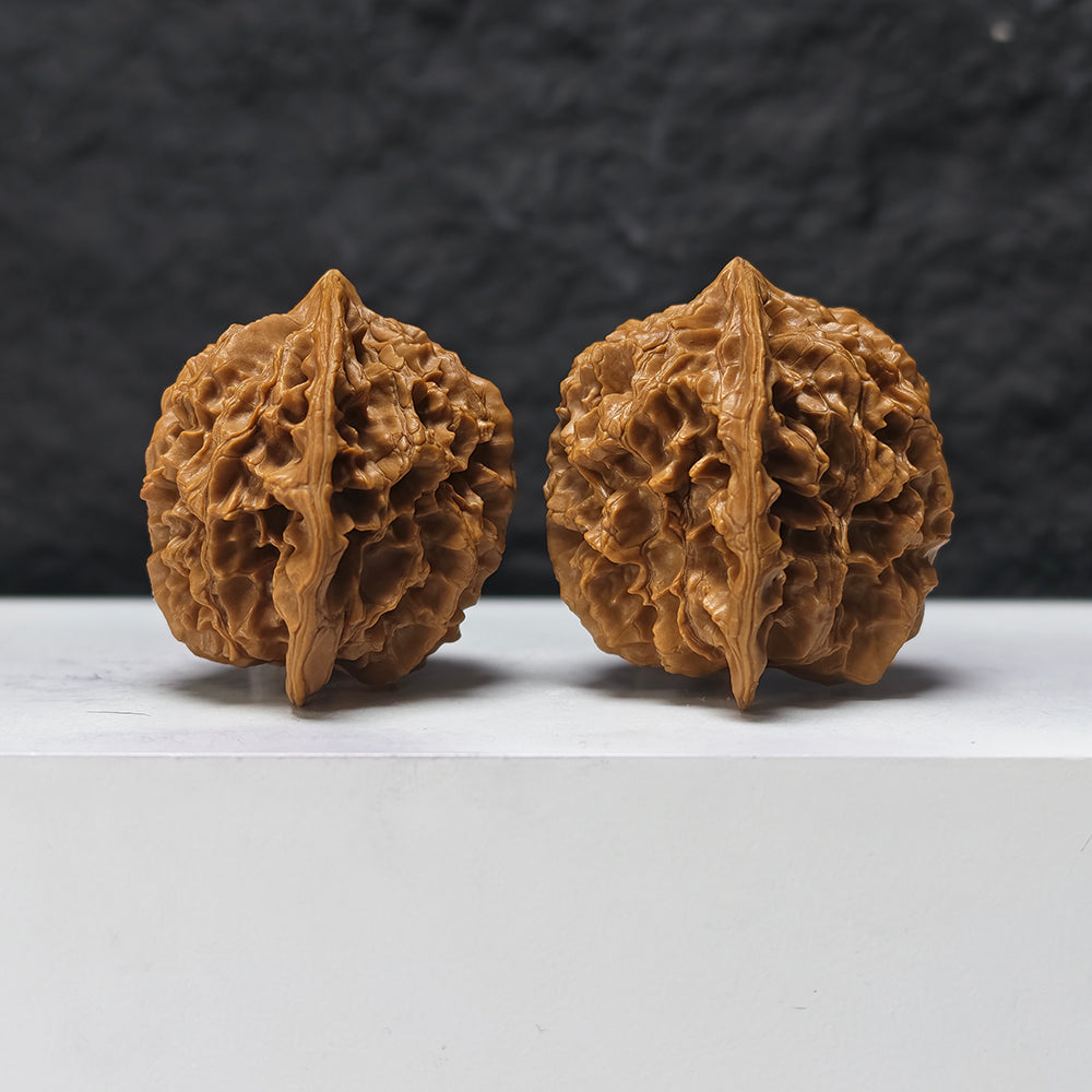 "Shaanxi Official's Hat" Shaanxi Guan Mao GM-SS-006891 Masterpiece Wenwan Walnuts Pair | 46.0mm x 42.0mm | GM-SS-006891