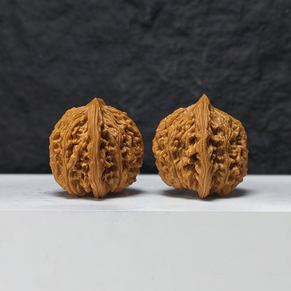 "Gazing at the Moon" Wang Yue SZ-SS-022902 Masterpiece Wenwan Walnuts Pair | 43.0mm x 41.0mm | SZ-SS-022902