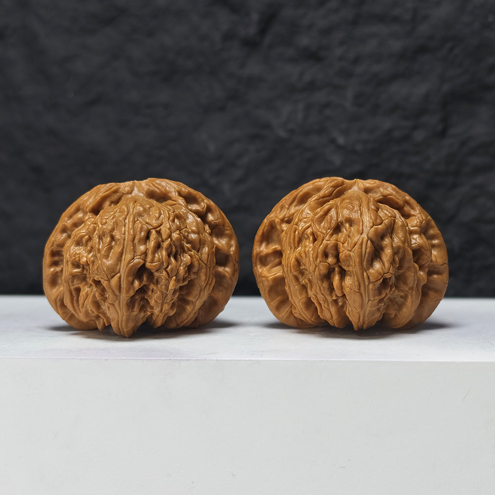 "Recessed-Tip White Lion Head" Men Jian Bai Shi Zi BSZ-SSSS-001906 Museum Collector Wenwan Walnuts Pair | 48.0mm x 46.0mm | BSZ-SSSS-001906