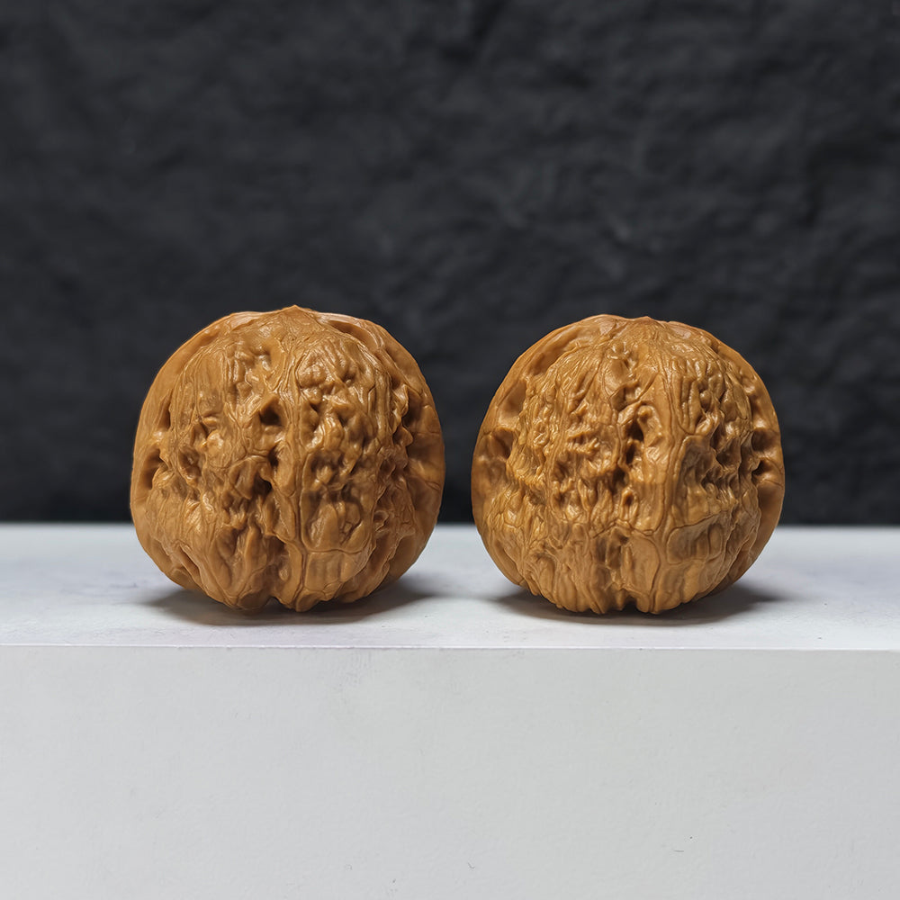 "Red Square Seal" Hong Fang Yin SZ-SSS-014892 Masterpiece Wenwan Walnuts Pair | 39.0mm x 42.0mm | SZ-SSS-014892