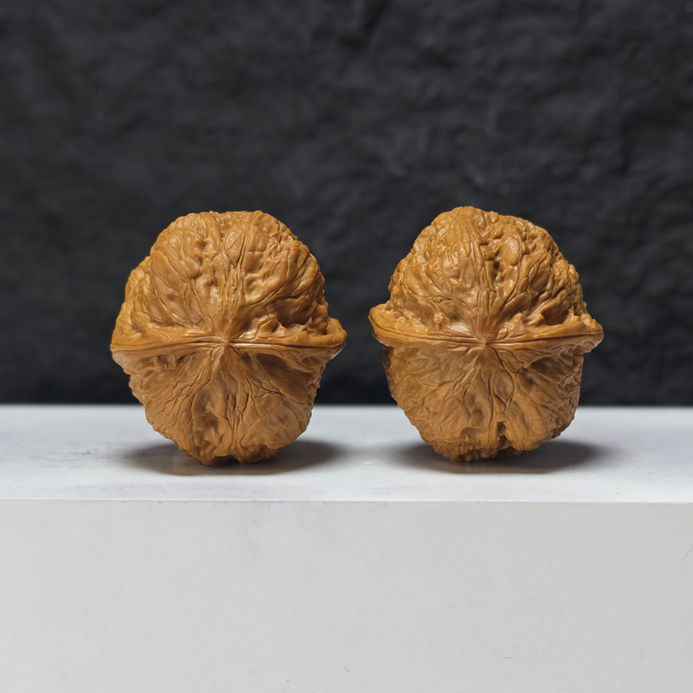 "Red Square Seal" Hong Fang Yin SZ-SSS-014892 Masterpiece Wenwan Walnuts Pair | 39.0mm x 42.0mm | SZ-SSS-014892