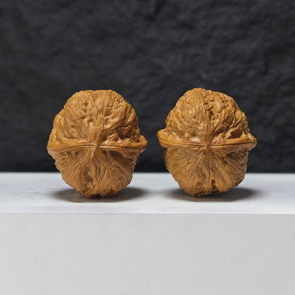 "Red Square Seal" Hong Fang Yin SZ-SSS-014892 Masterpiece Wenwan Walnuts Pair | 39.0mm x 42.0mm | SZ-SSS-014892