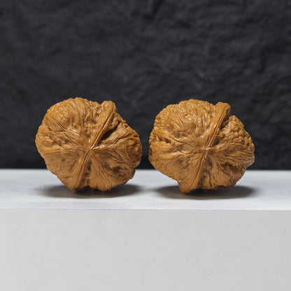 "Red Square Seal" Hong Fang Yin SZ-SSS-014892 Masterpiece Wenwan Walnuts Pair | 39.0mm x 42.0mm | SZ-SSS-014892