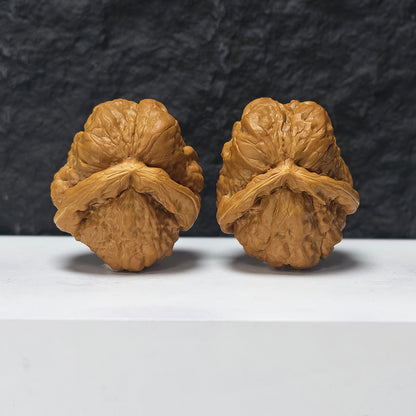 "Toad Head - Buddha Belly Awakening Lion" Ha Ma Tou Fo Du Xing Shi YX-E-185933 Collector Wenwan Walnuts Pair | 44.0mm x 50.0mm | YX-E-185933