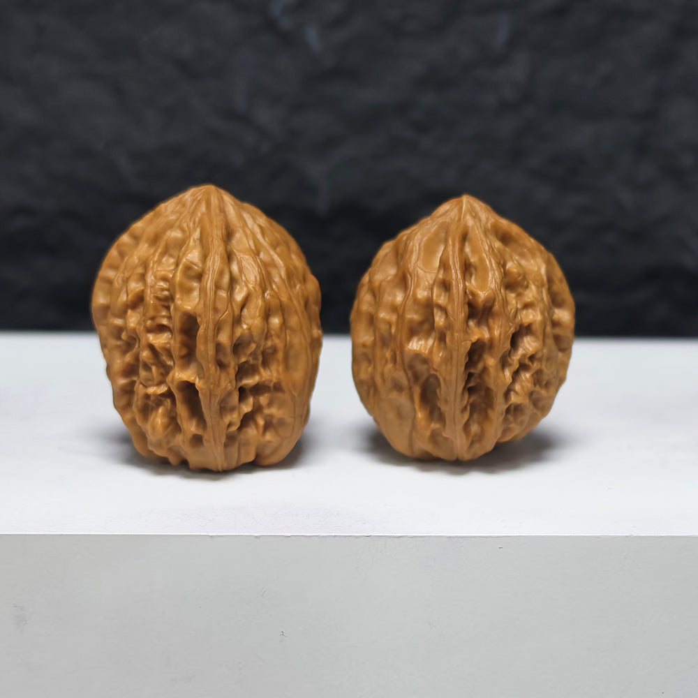 "Petite Wild Three-Ridge" Xiu Zhen Ye Sheng San Leng YX-E-183931 Collector Wenwan Walnuts Pair | 32.0mm x 32.0mm | YX-E-183931